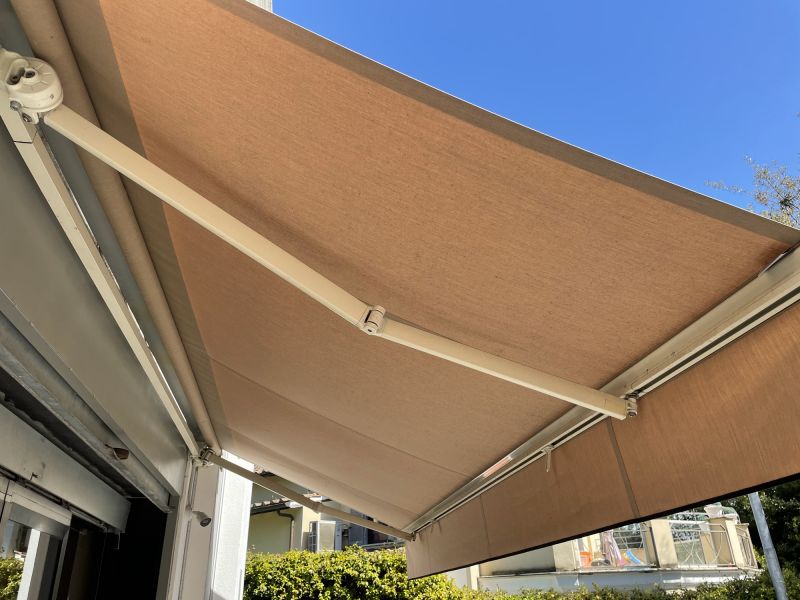 Aluminum Awning Cleaning